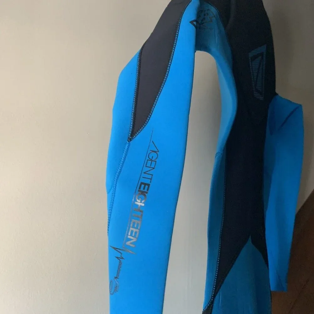 Agent 18 Surfing Wetsuit Size XS Men's 3/2 mm Blue Full‎ Suit Agent Eighteen